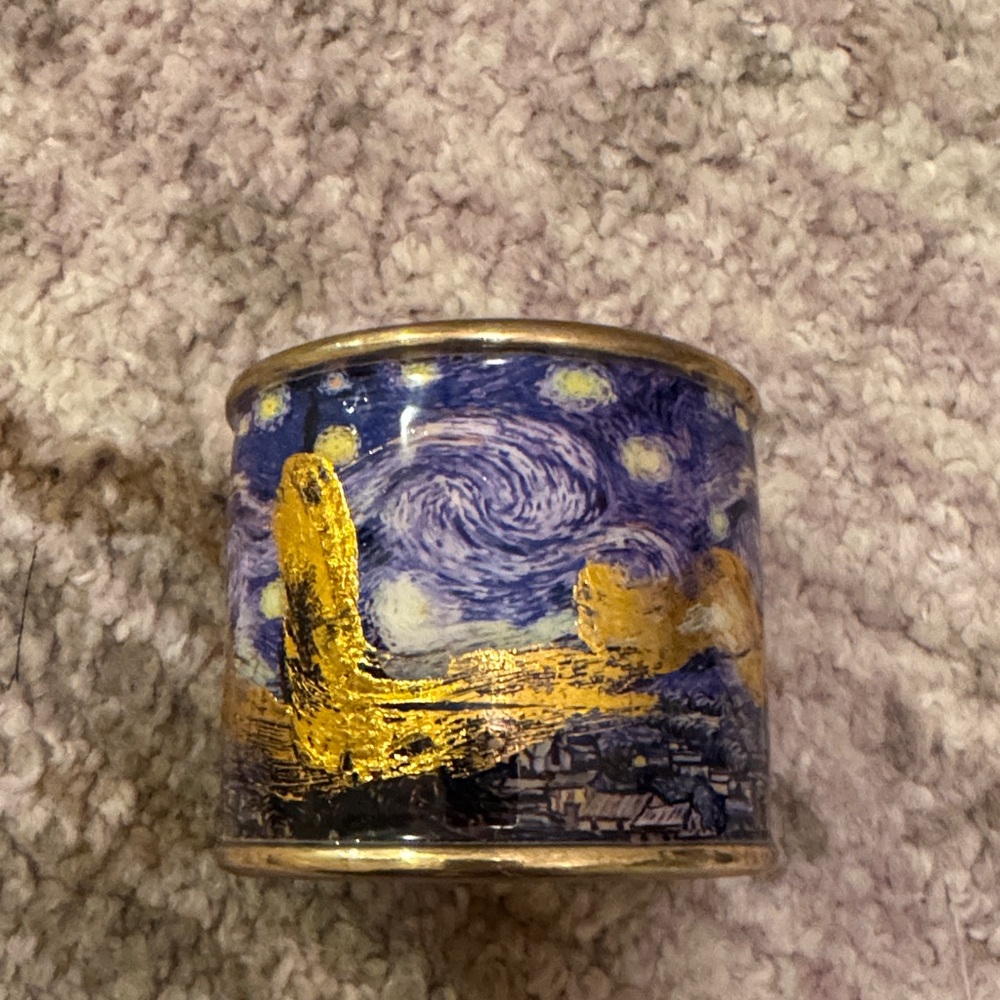 Elegant Gold-Toned Cuff Bracelet